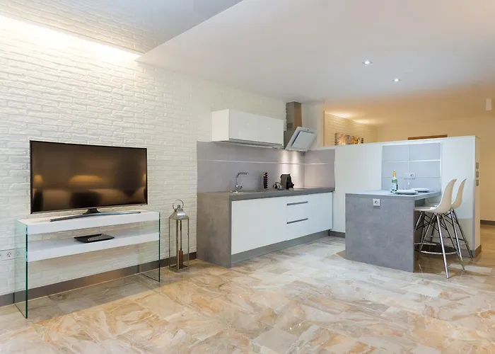 Apartmán Garden Loft Picasso