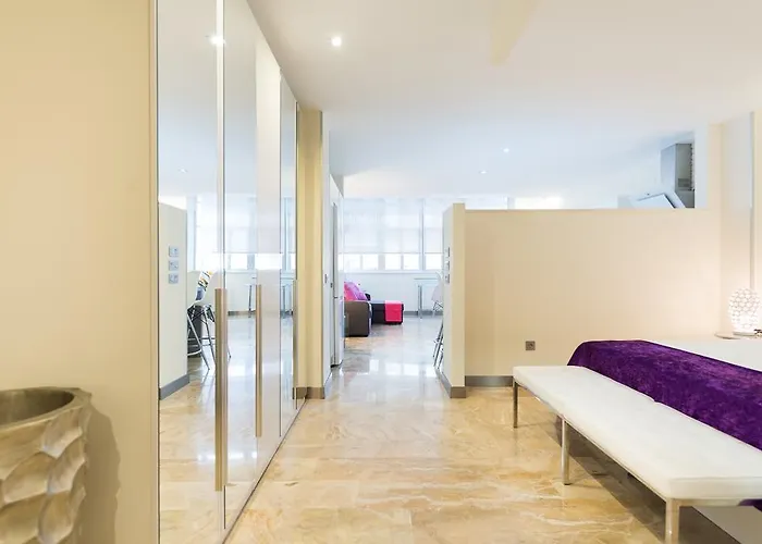 Garden Loft Picasso Апартаменти *